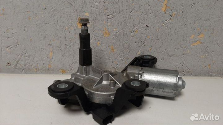 Моторчик заднего стеклоочистителя задний Nissan