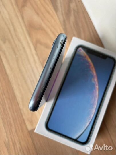 iPhone Xr, 64 ГБ