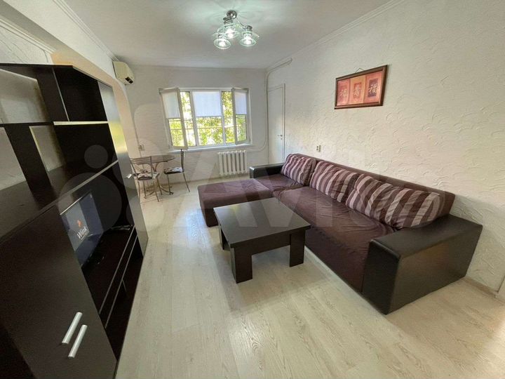 2-к. квартира, 47 м², 1/5 эт.