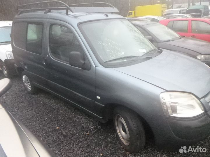 Блок управления двс citroen berlingo 1 2007