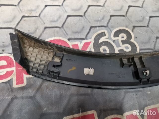 Накладка крыла задний левый Kia Sorento