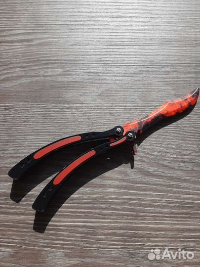 Игрушечный деревянный нож-бабочка