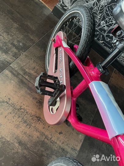 Детский велосипед Mercedes-Benz (16 дюймов)