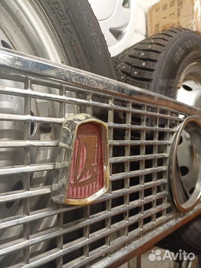 Эмблема ваз 2101, ваз 2102 СССР