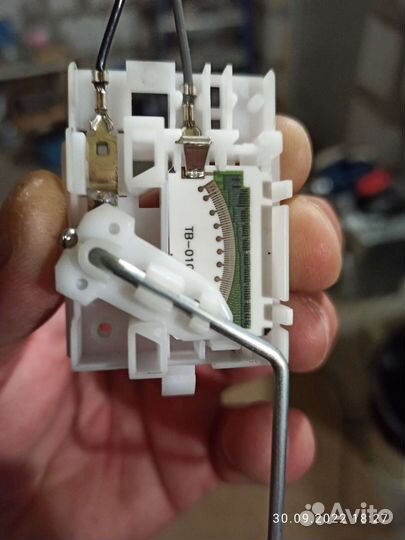 Датчик уровня топлива Хендай Гетц