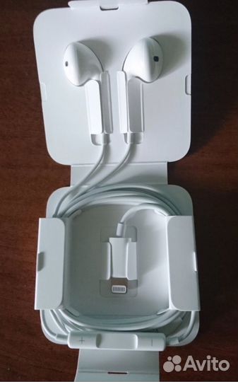 Наушники apple earpods lightning