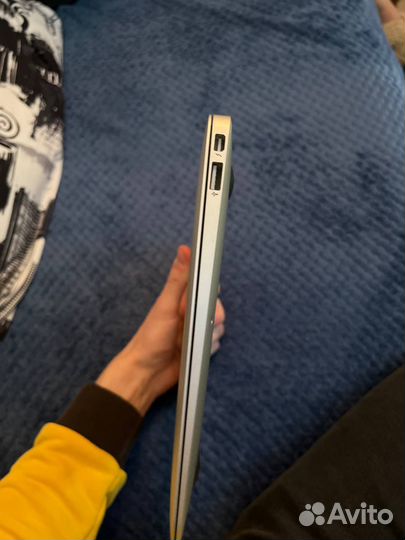 Apple MacBook 11 mid 2012