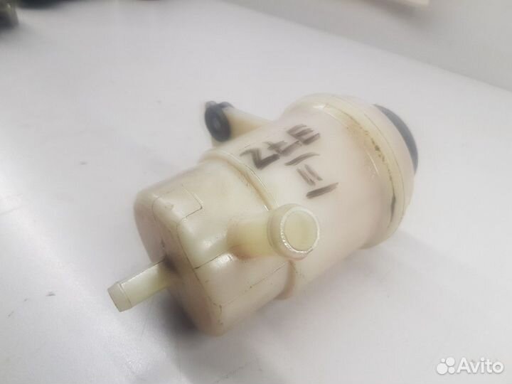 Бачок гидроусилителя (Zotye T600)