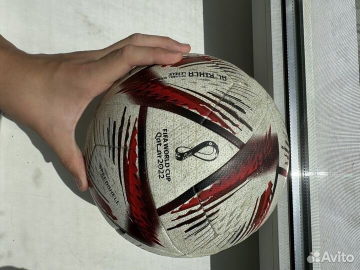 Футбольный мяч adidas чемпионат мира 2022