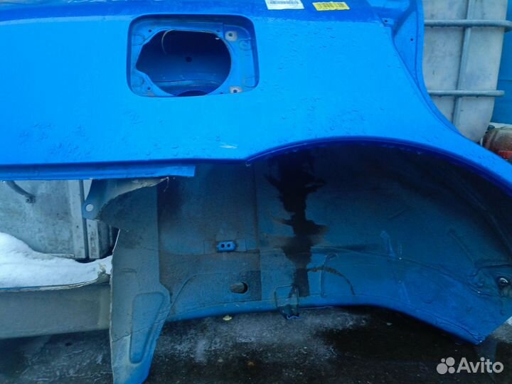 Крыло заднее правое субару