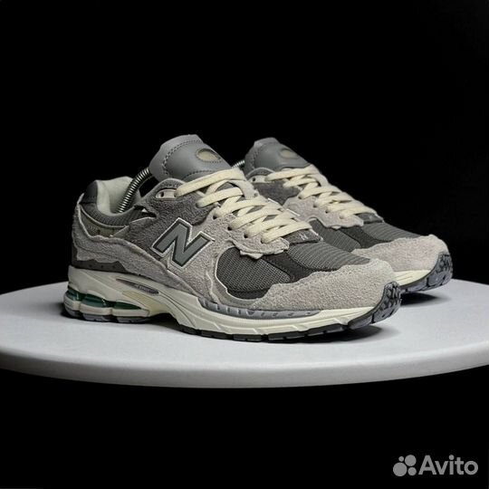 Кроссовки New Balance 2002R grey