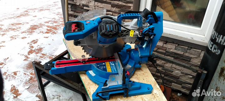 Торцовочная пила с протяжкой зубр зпт 305 1800 пл