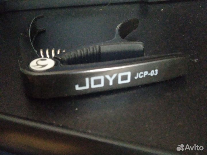 Каподастр для гитары