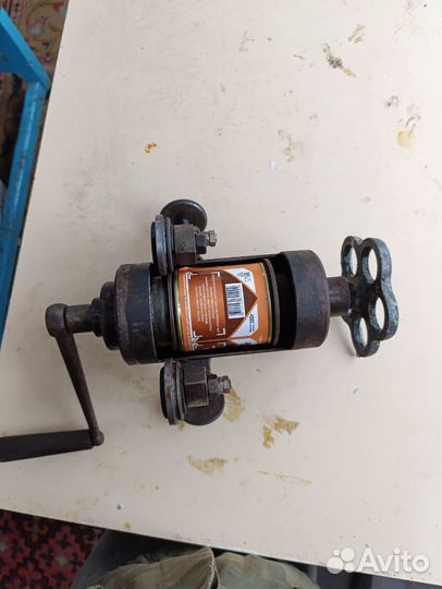 Закаточная машина кзк