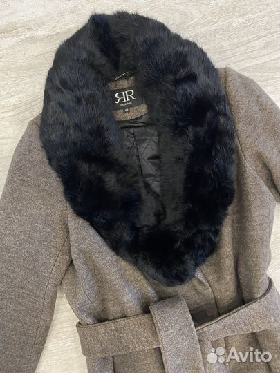 Пальто зимнее с мехом