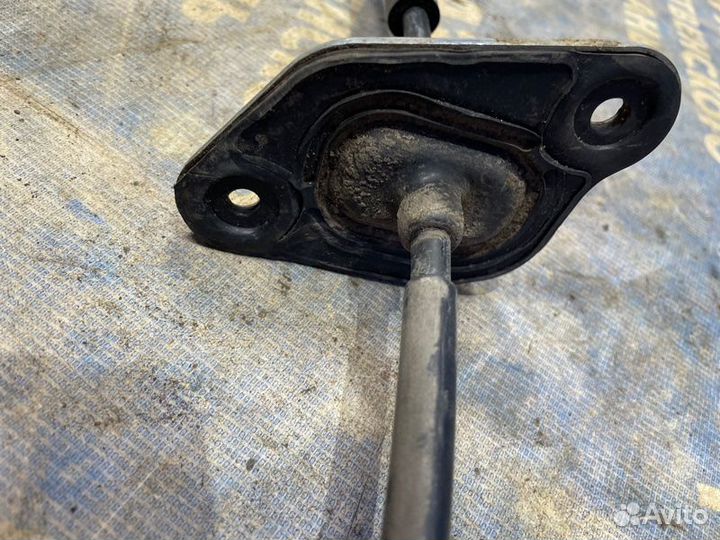 Трос АКПП Mitsubishi Colt купе 4G92 1999