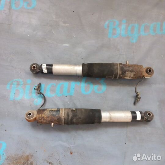 Амортизатор подвески задний Cadillac Escalade 4