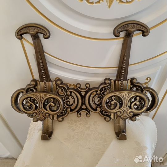 Задвижка, крючки, держатели, вешалка