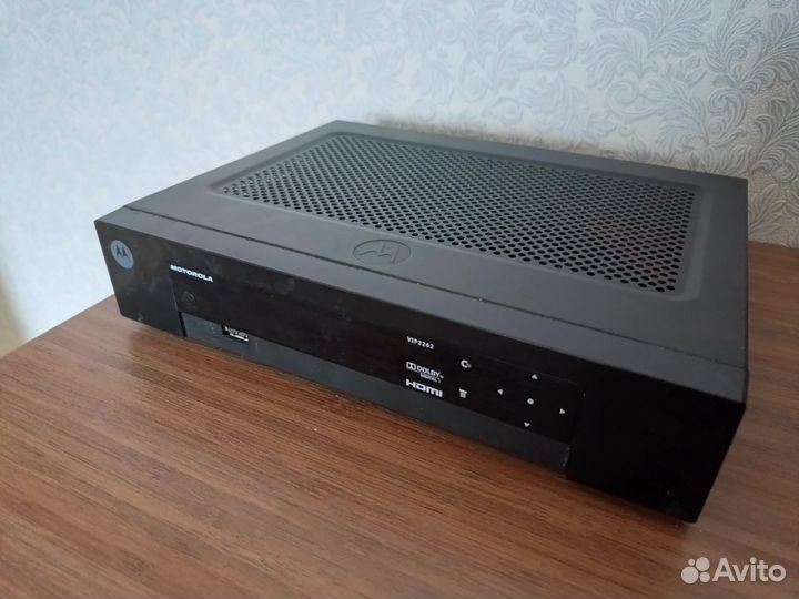 Телевизионная приставка Motorola vip2262E