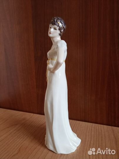 Статуэтка фарфоровая Гëбель Goebel