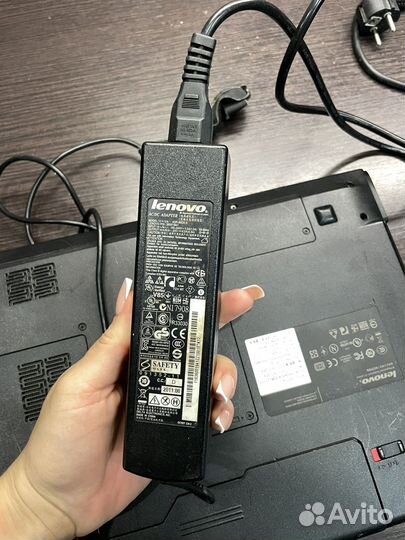 Ноутбук lenovo