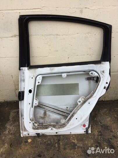 Дверь volkswagen passat b5 седан