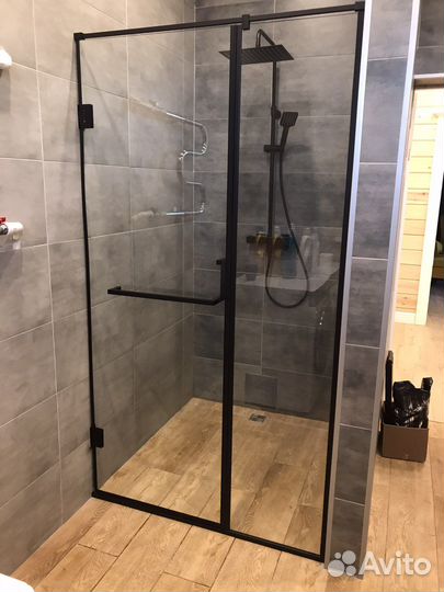 Перегородка из стекла, метал, лофт