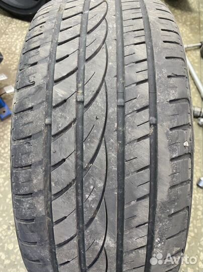 Windforce Ice-Spider 225/35 R19