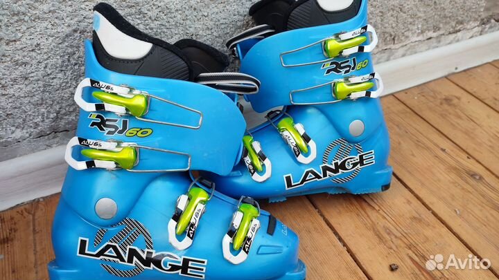 Горнолыжные ботинки lange