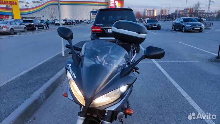 Мотоцикл Yamaha FZ6-S