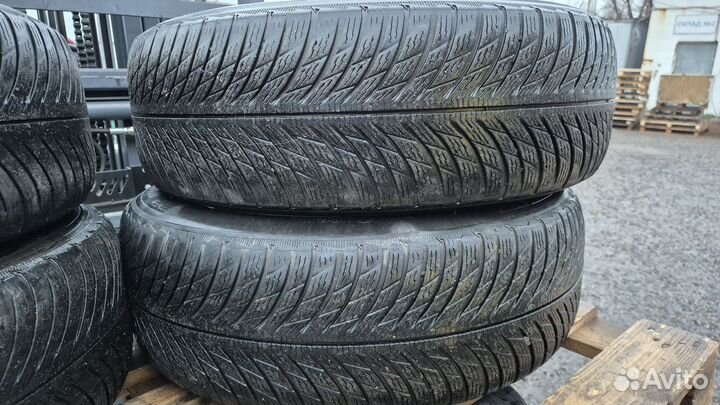 Michelin Alpin 5 225/60 R18 104H