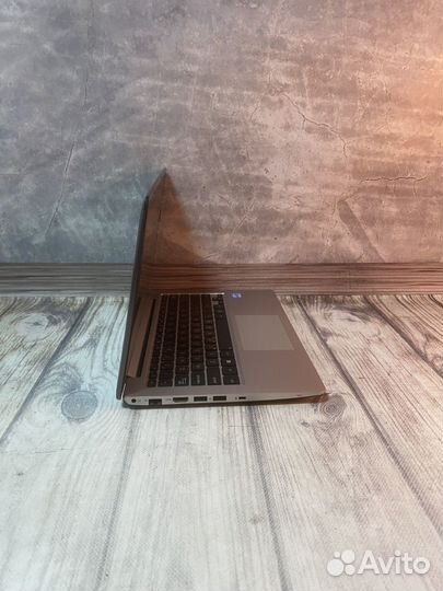 Ноутбук Asus сенсорный экран 12.5