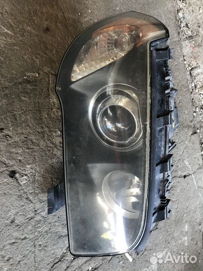 Передняя правая фара BMW X3 Е83