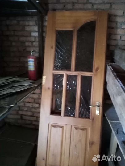 Двери межкомнатные деревянные