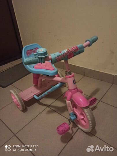 Трехколесный велосипед