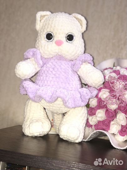 Плюшевая кошечка вязаная амигуруми