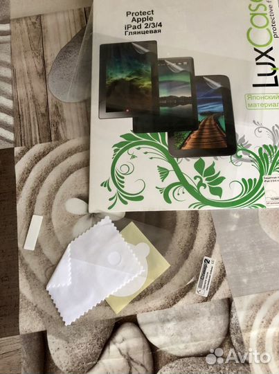 Защитная пленка на iPad 2/3/4