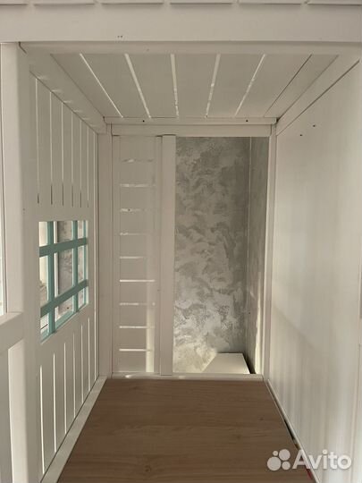 Детская двухярусная кровать домик