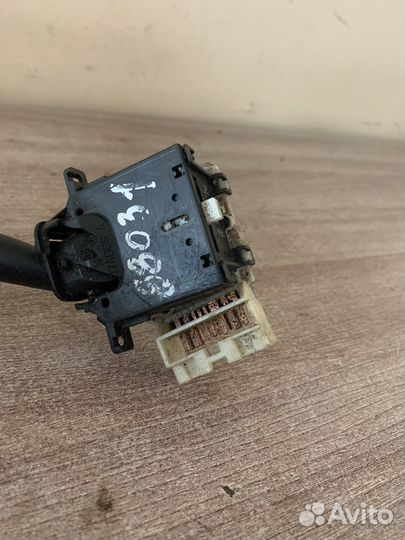 Переключатель подрулевой Мазда 6