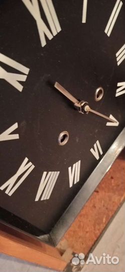 Настенные часы