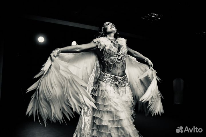 Танцевальное шоу на праздник