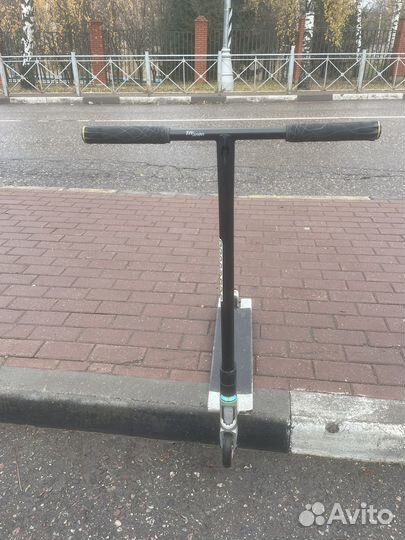 Продам стрит скут кастом