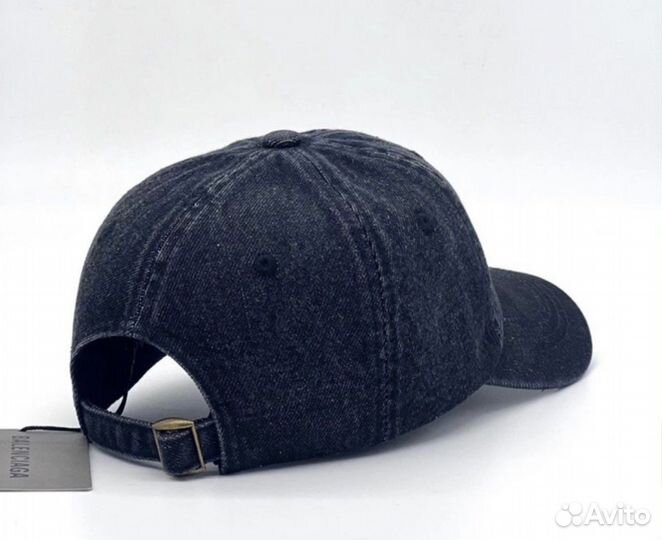 Кепка Бейсболка женская новая Balenciaga