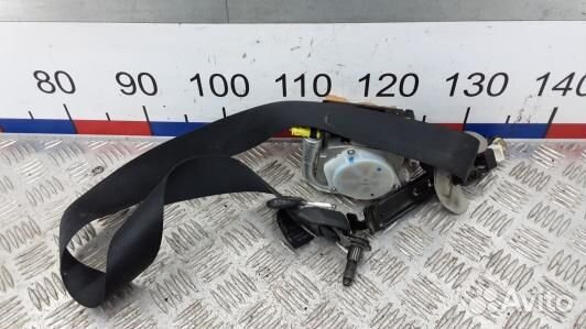 Ремень безопасности с пиропатроном сиденья передне