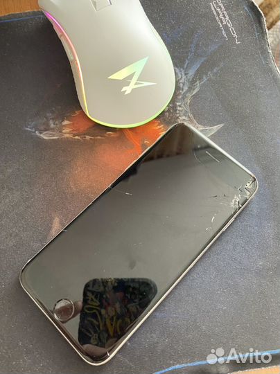 iPhone 6S, 32 ГБ