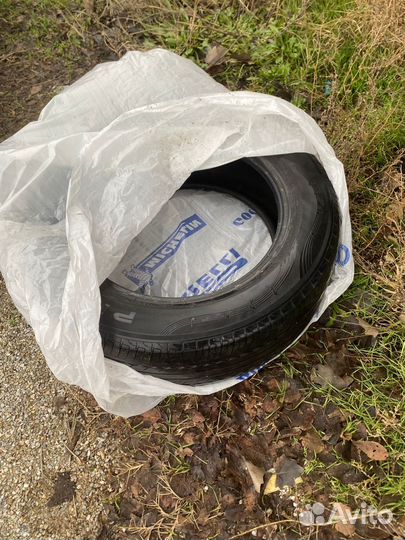 Blacklion BU66 225/60 R17