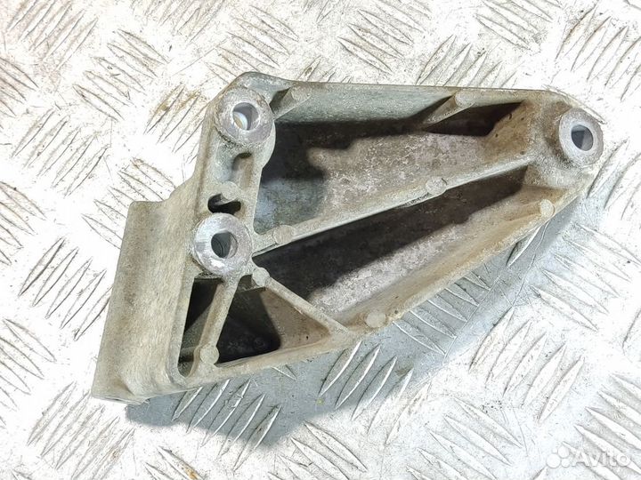 Кронштейн генератора Daewoo Nexia 1995-2016