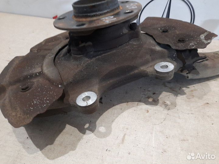 Ступица передняя левая Bmw 530 F07 N55B30A 2009