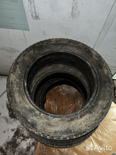 Pirelli Ice Zero 215/65 R17 24W