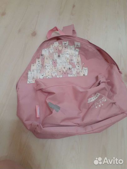 Школьный рюкзак